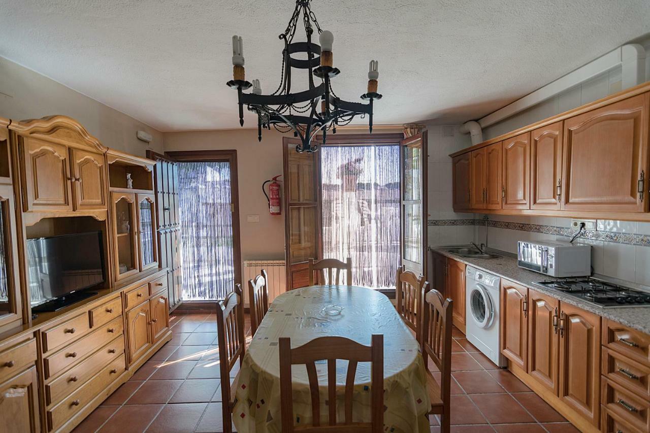 Apartamentos Rurales Las Chimeneas Капилейра Экстерьер фото